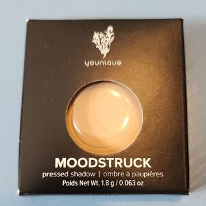 Younique Moodstruck Pressed Shadow - Subtle Cream